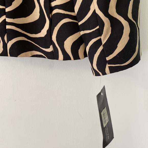 Black and Tan Jones New York jacket - Picture 3 of 3